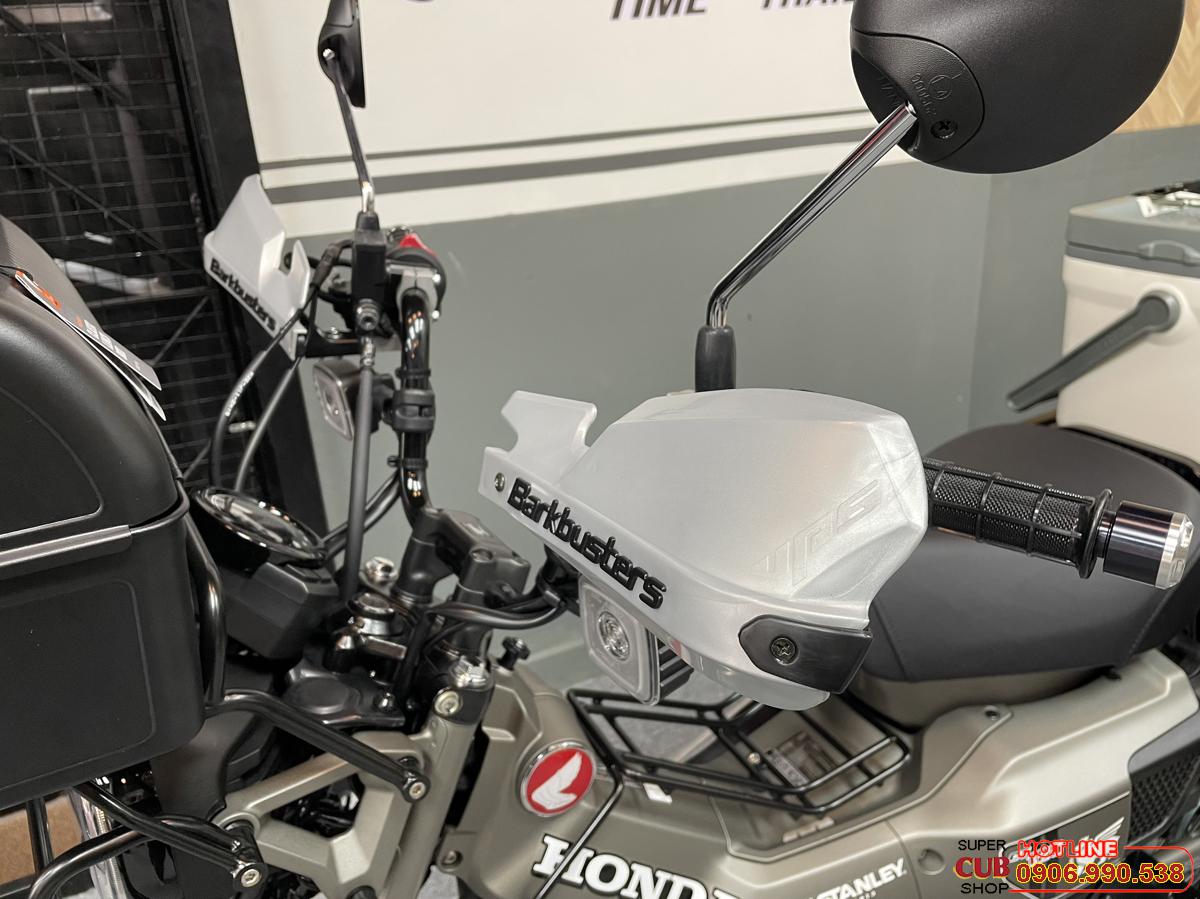 Hình chì tiết Honda CT125 ABS bản giới hạn Stanley siêu hiếm