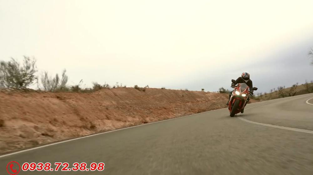 Honda CB650R 2022  mang về Thái Lan  ngay hãng