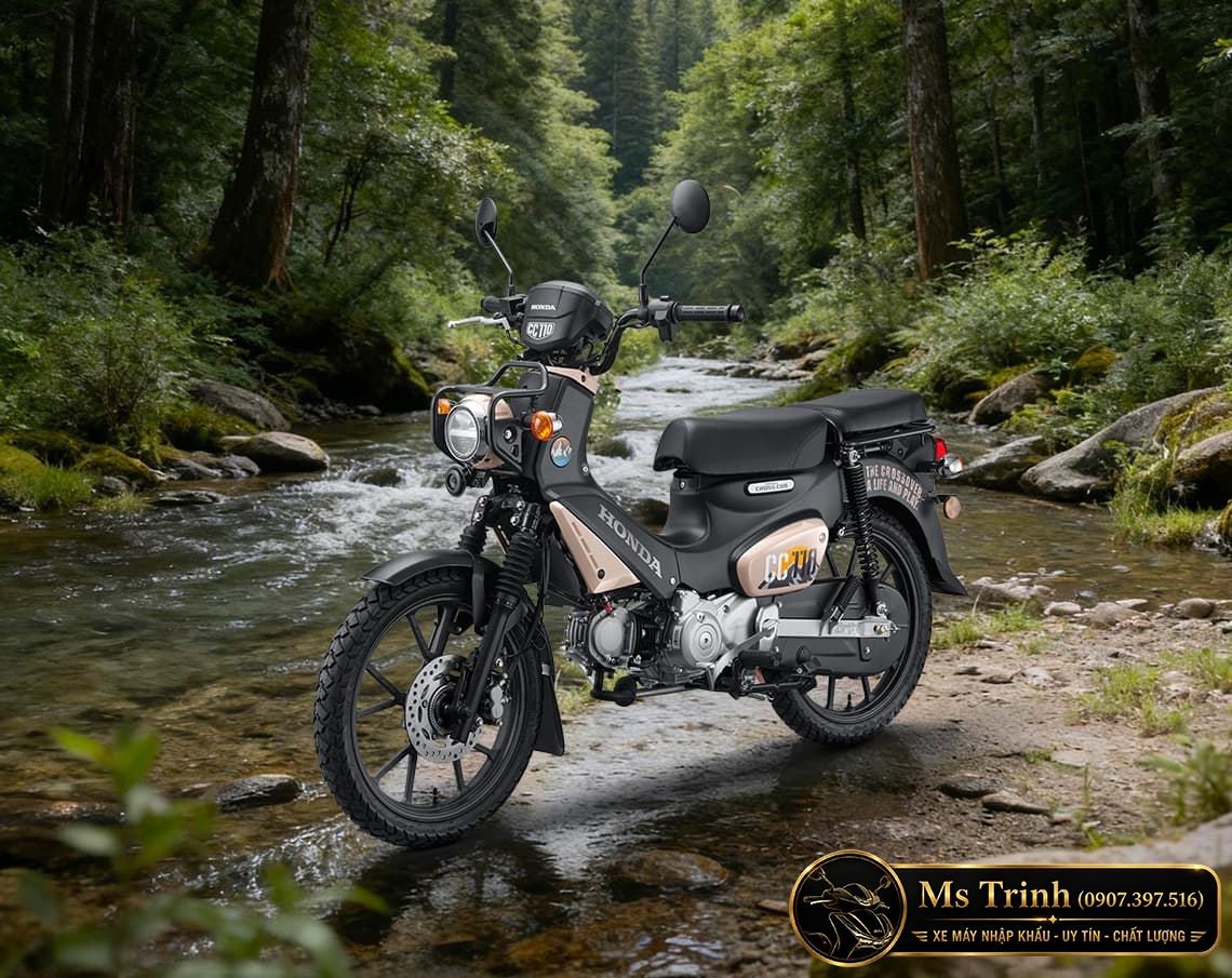 Honda Cross Cub CC110 Special Version bên khu cắm trại, phù hợp những chuyến đi cuối tuần Honda Cross Cub CC110 Special Version bên khu cắm trại, phù hợp những chuyến đi cuối tuần