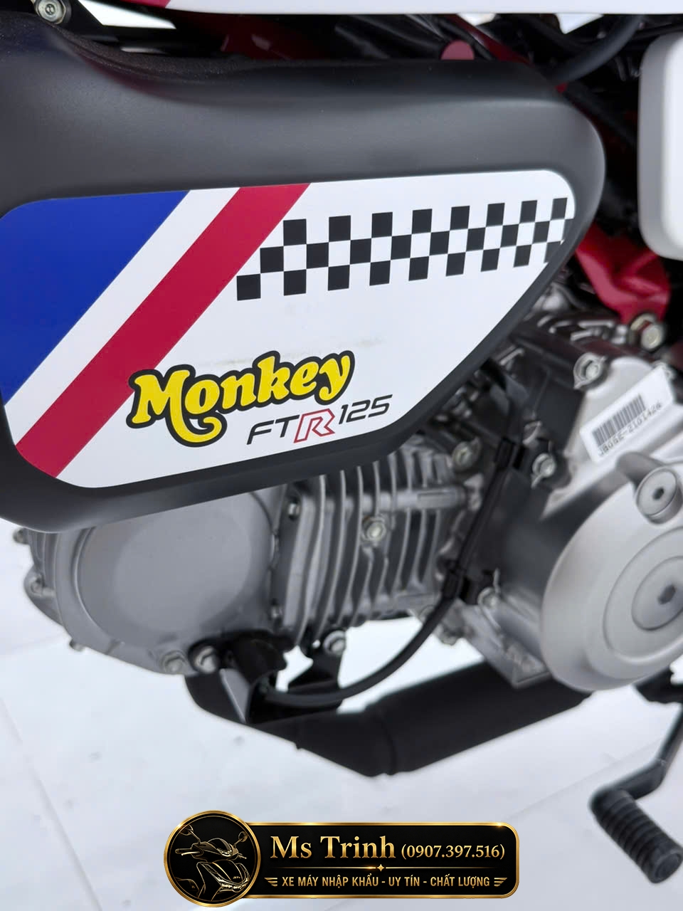 góc nghiêng phải honda monkey FTR125 khoe thiết kế cân đối cùng phong cách mini tracker góc nghiêng phải honda monkey FTR125 khoe thiết kế cân đối cùng phong cách mini tracker