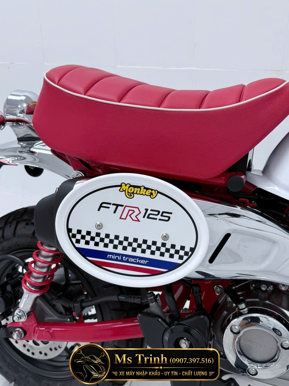chi tiết yên da đỏ honda monkey ftr125 may chỉ trắng tăng vẻ sang trọng và nổi bật chi tiết yên da đỏ honda monkey ftr125 may chỉ trắng tăng vẻ sang trọng và nổi bật