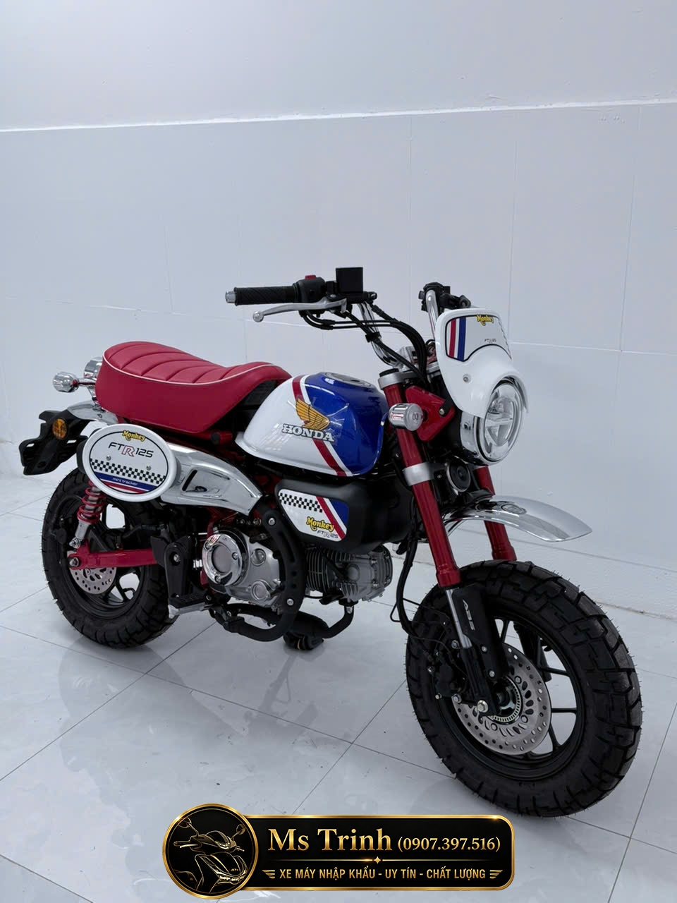 ổng thể honda monkey ftr125 nhìn từ phía sau khoe kiểu dáng nhỏ gọn cùng giảm xóc đỏ ổng thể honda monkey ftr125 nhìn từ phía sau khoe kiểu dáng nhỏ gọn cùng giảm xóc đỏ