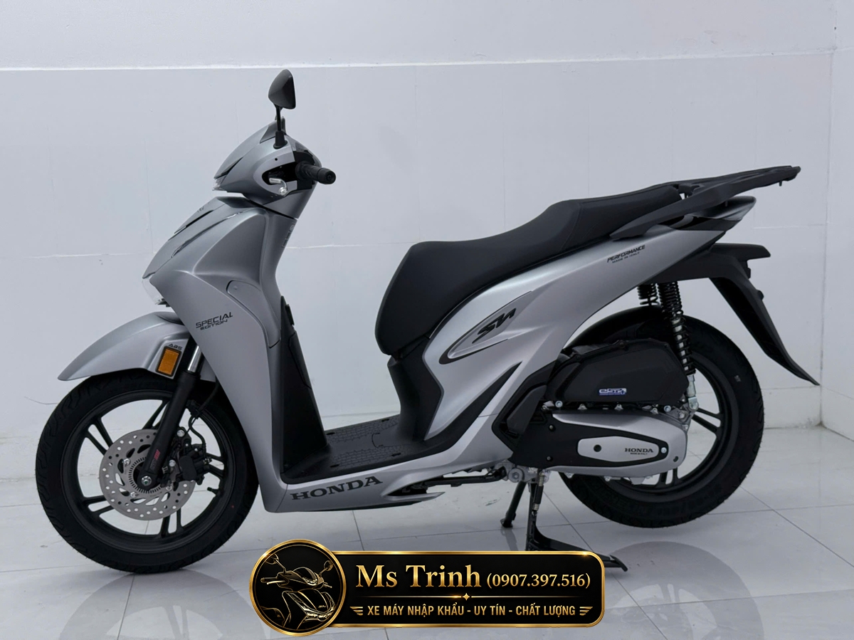 Honda SH150i Special Edition Màu Bạc Nhập Ý 2026 HMR Bản Moto Roma Cao Cấp Đậm Chất Châu Âu