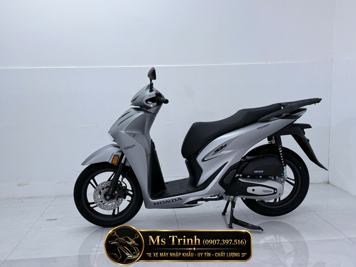 Honda SH150i Special Edition Màu Bạc Nhập Ý 2026 HMR Bản Moto Roma Cao Cấp Đậm Chất Châu Âu