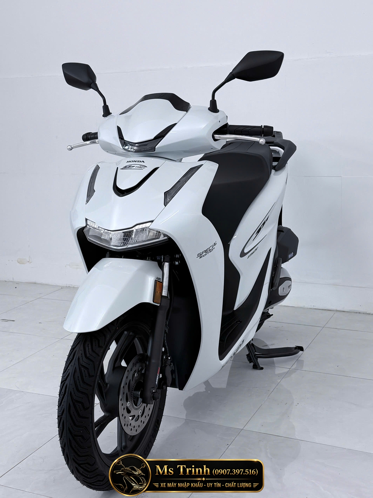 Honda SH150i Special Edition Màu Trắng Nhập Ý 2026 HMR SH Ý Cao Cấp Giá Tốt Chính Ngạch Honda SH150i Special Edition Màu Trắng Nhập Ý 2026 HMR SH Ý Cao Cấp Giá Tốt Chính Ngạch