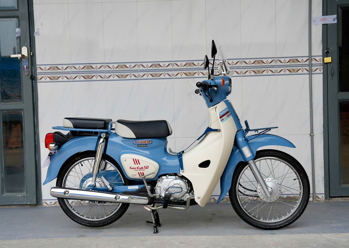 huyền thoại Honda Super Cub 50 Final Custom