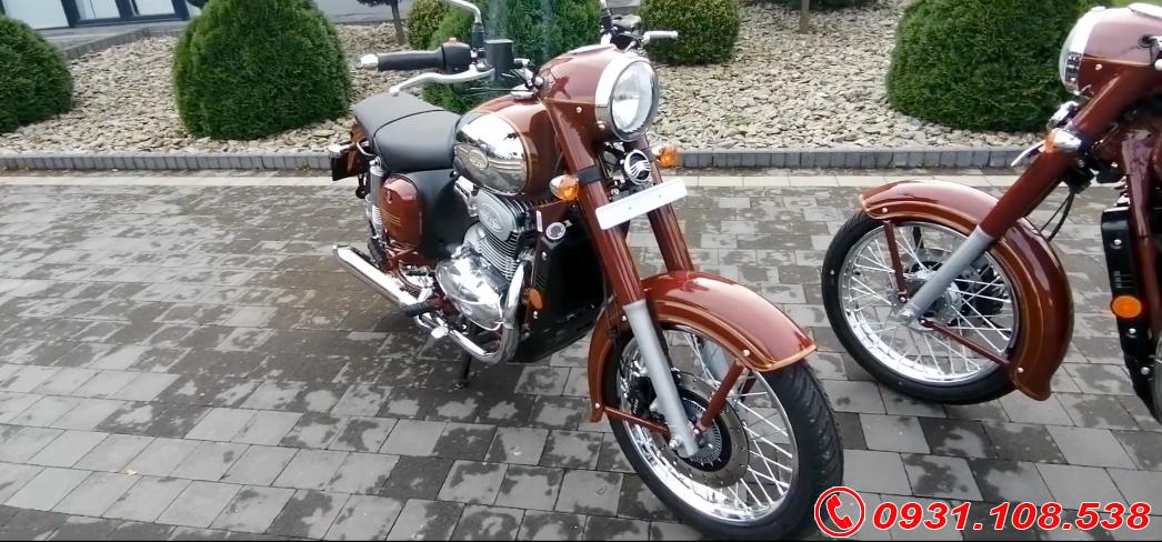 Moto Jawa classic 300 2021