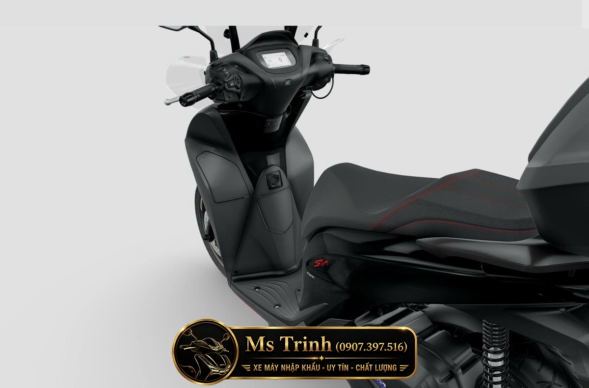 Màn Hình TFT Và Honda RoadSync Trên SH150 Ý 2026 Màn Hình TFT Và Honda RoadSync Trên SH150 Ý 2026