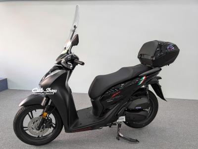  Bộ sưu tập hình ảnh xe Honda Sh150i Sport 2025 màu đen bùng nổ tại Việt Nam