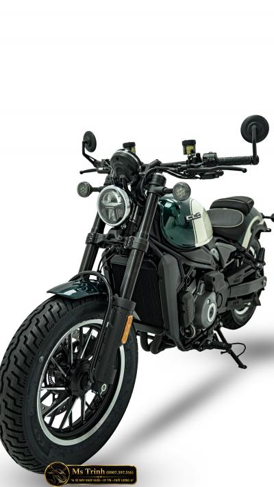 CFMOTO 450 CLC AMT 2026 trắng xanh Cruiser yên thấp 705 mm, số tự động nam nữ đều dễ cầm lái