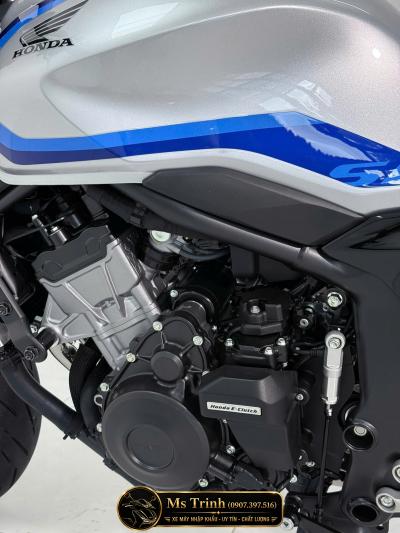 Honda CB500 SF Super Four siêu HOT Naked-Bike 4 Máy
