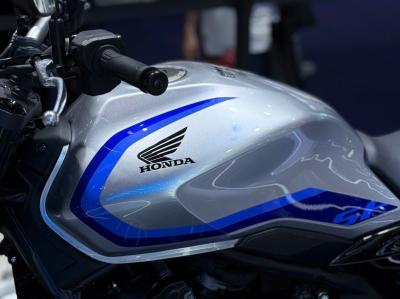 Honda CB500 SF Super Four siêu HOT Naked-Bike 4 Máy