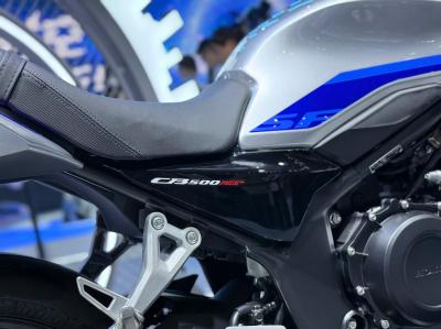 Honda CB500 SF Super Four siêu HOT Naked-Bike 4 Máy