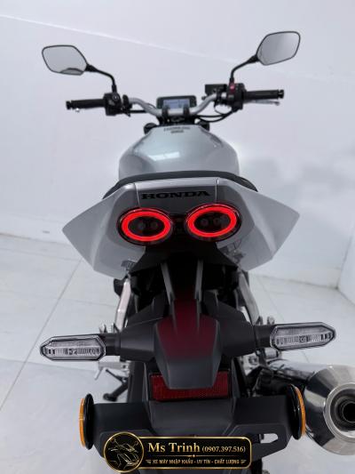 Honda CB500 SF Super Four siêu HOT Naked-Bike 4 Máy
