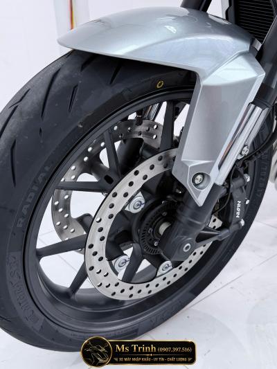 Honda CB500 SF Super Four siêu HOT Naked-Bike 4 Máy