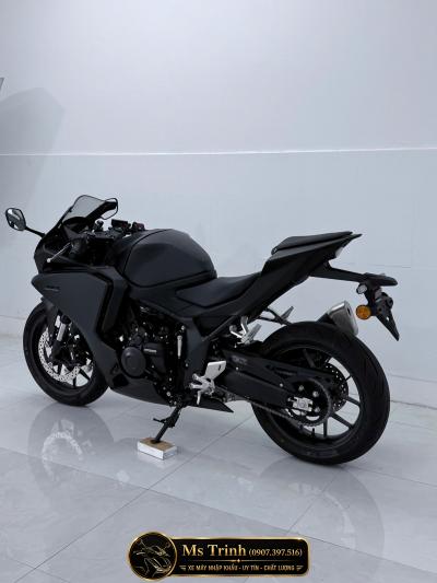 Honda CBR500R Four 2026 Giá xe, thông số, hình ảnh 3 màu Đỏ - Đen - Xám Bạc mới nhất