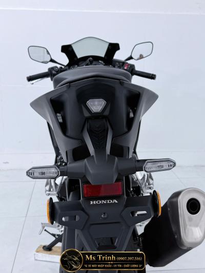 Honda CBR500R Four 2026 Giá xe, thông số, hình ảnh 3 màu Đỏ - Đen - Xám Bạc mới nhất