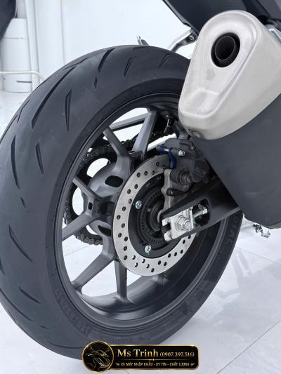 Honda CBR500R Four 2026 Giá xe, thông số, hình ảnh 3 màu Đỏ - Đen - Xám Bạc mới nhất