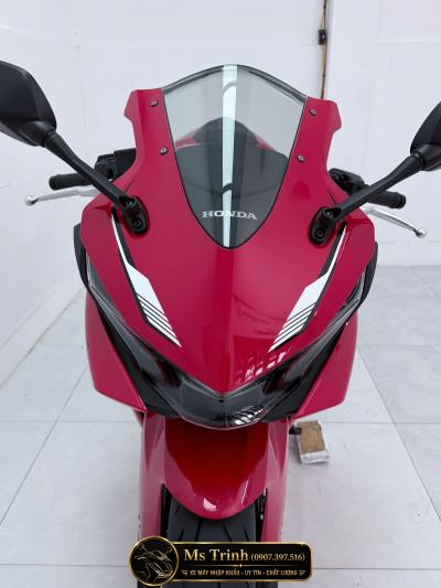 Honda CBR500R Four 2026 màu đỏ Dòng Sport Bike 4 xi lanh đầy uy lực
