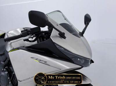 Honda CBR500R Four 2026 màu xám bạc - Lạnh từ ánh nhìn, nóng khi động cơ thức giấc