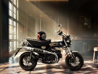 Honda Dax 125 Royal Limited Edition 2025 nhập khẩu Thái Lan