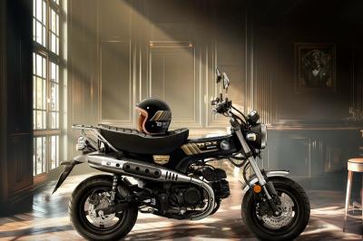 Honda Dax 125 Royal Limited Edition 2025 nhập khẩu Thái Lan