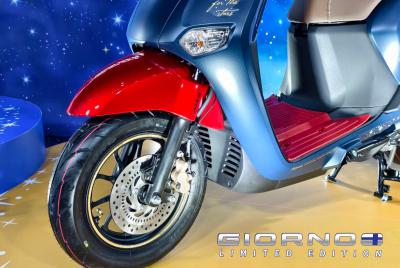 Honda Giorno 125 Limited Edition Disney bản chuột Mickey đặc biệt chỉ 2000 xe toàn cầu