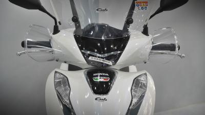 Honda SH150 Ý Màu Trắng Pha Lê 2026 - Nhập Khẩu Ý Nguyên Xe Nguyên Thùng