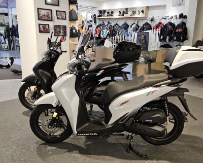 Honda SH150i 2025 Made In Italy Sport Edition