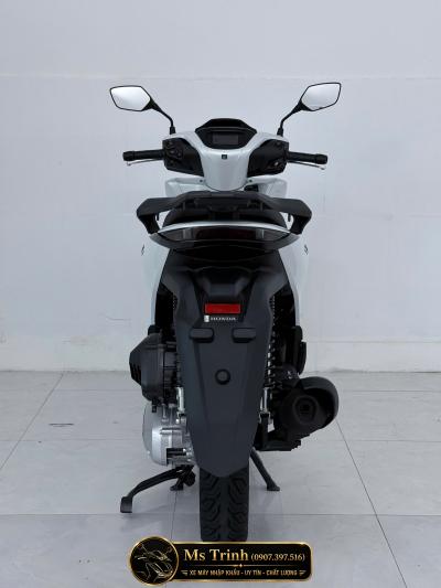 Honda SH150i Special Edition Màu Trắng Nhập Ý 2026 HMR SH Ý Cao Cấp Giá Tốt CHính Ngạch