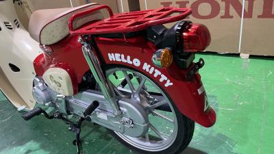 Honda Super Cub 110 ABS Hello Kitty Made in Japan - Phiên Bản Giới Hạn