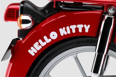 Honda Super Cub 110 ABS Hello Kitty Made in Japan - Phiên Bản Giới Hạn