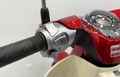 Honda Super Cub 125 Thái màu đỏ chính ngạch, giá rẻ, sẵn xe giao