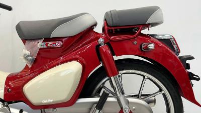 Honda Super Cub 125 Thái màu đỏ chính ngạch, giá rẻ, sẵn xe giao