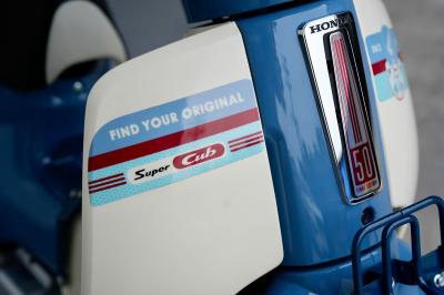 Honda Super Cub 50 Final Edition Custom Japan Huyền Thoại Cuối Cùng