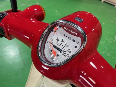 Super Cub 50 Hello Kitty Edition giới hạn 300 xe