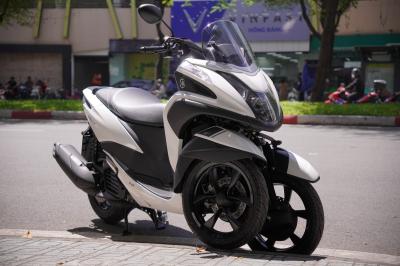 Yamaha Tricity 155 bánh đôi màu trắng Nhật chính ngạch, giá rẻ
