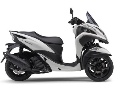 Yamaha Tricity 155 bánh đôi màu trắng Nhật chính ngạch, giá rẻ