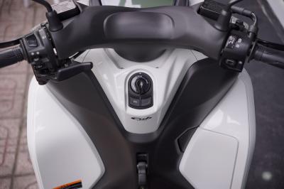 Yamaha Tricity 155 bánh đôi màu trắng Nhật chính ngạch, giá rẻ