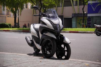 Yamaha Tricity 155 bánh đôi màu trắng Nhật chính ngạch, giá rẻ