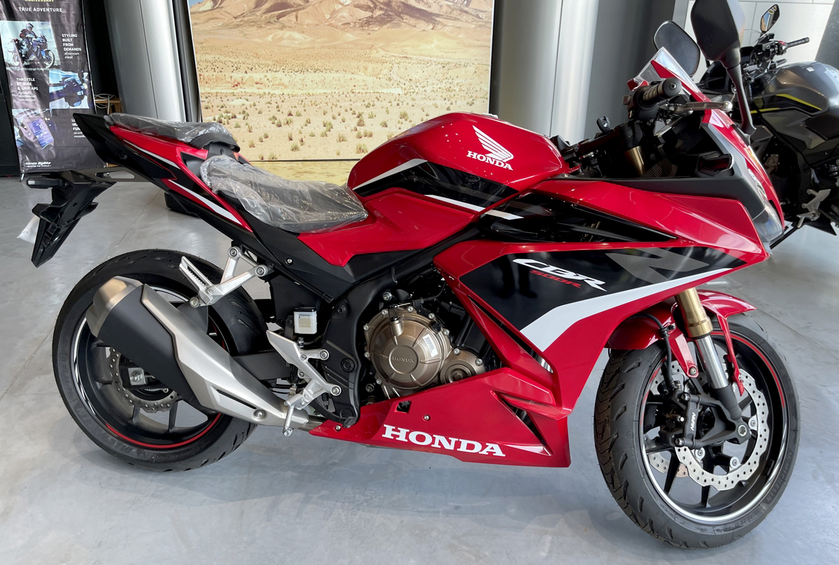 Honda CBR500R 2023 màu đỏ