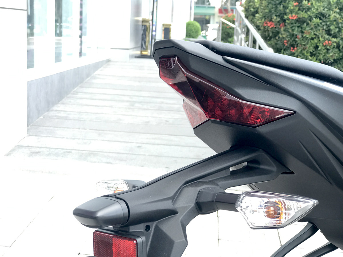 đèn hậu Kawasaki Ninja ZX6R 2020