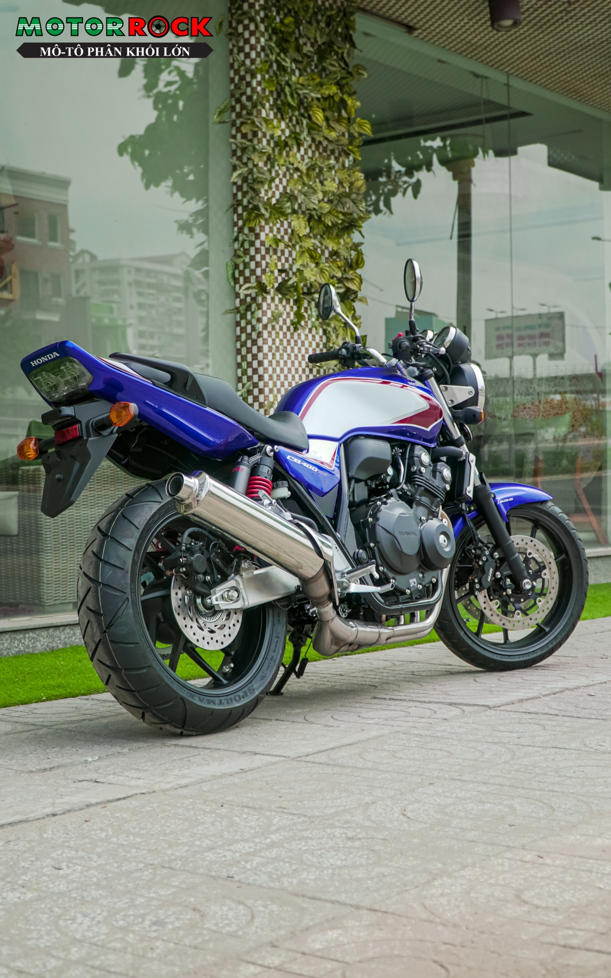 Honda CB400SF 2020 màu xanh trắng