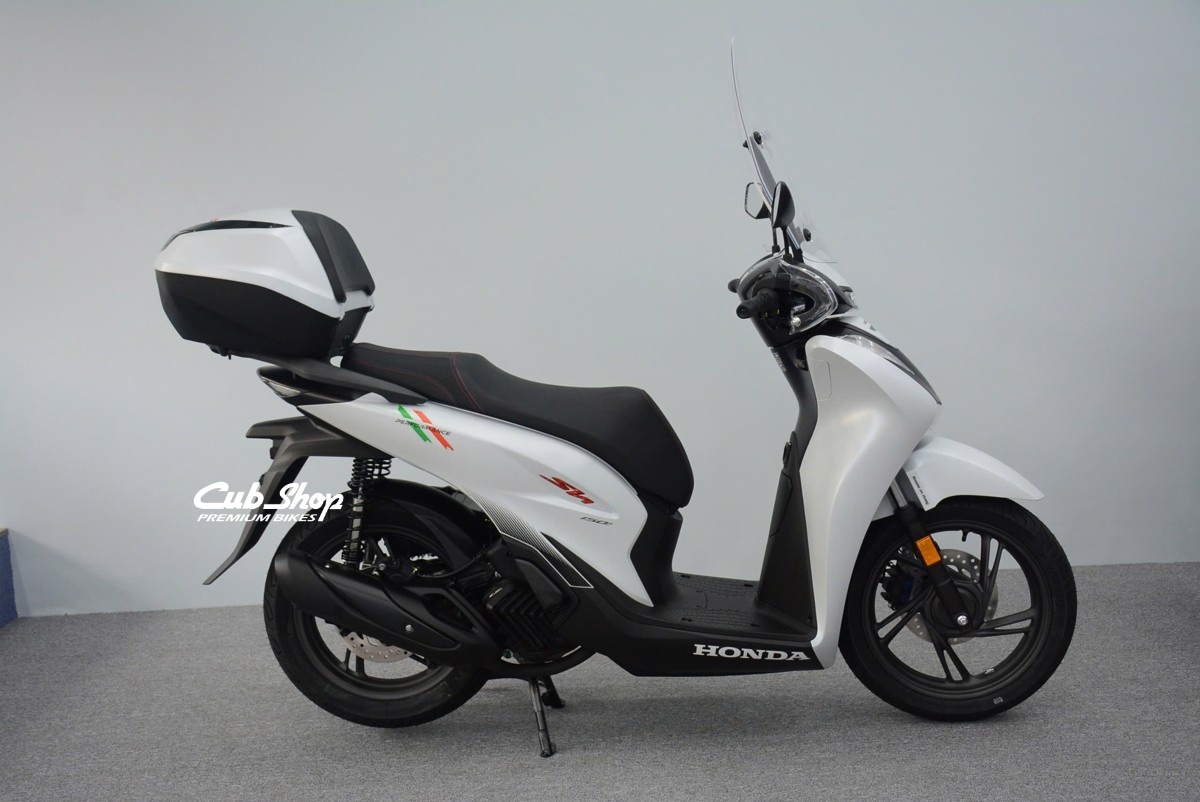 Cận cảnh Honda SH150i 2025 Sport Edition Made In Italy bùng nổ tại Việt Nam